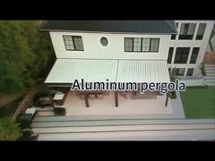 Descubra el santuario al aire libre: Gazebo con techo de metal construido para la vida moderna